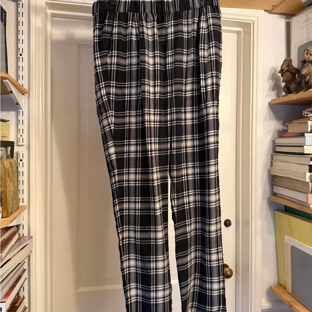 Equipment x2 pairs  Black and White / red and blue pleated 100% silk pants